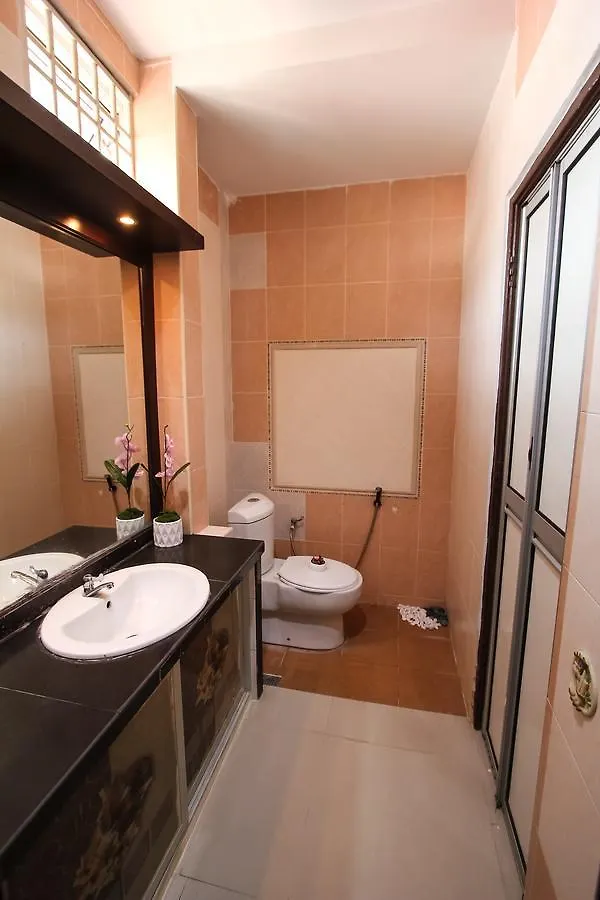 Penang Papa Homestay George Town 5*,  Malaysia